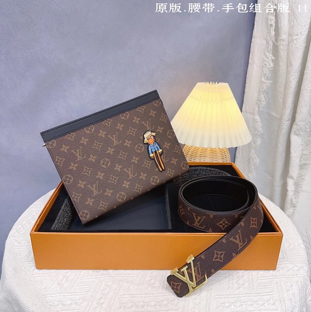 Louis Vuitton Louis Vuitton Monogram Brown Cartoon Canvas Clutch - Buy on Mulebuy Sheets