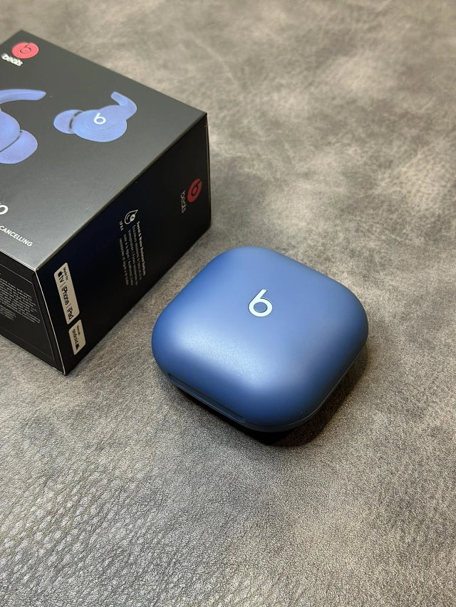 Bose Beats Blue Wireless Noise Cancelling Earbuds - Buy on Mulebuy Sheets