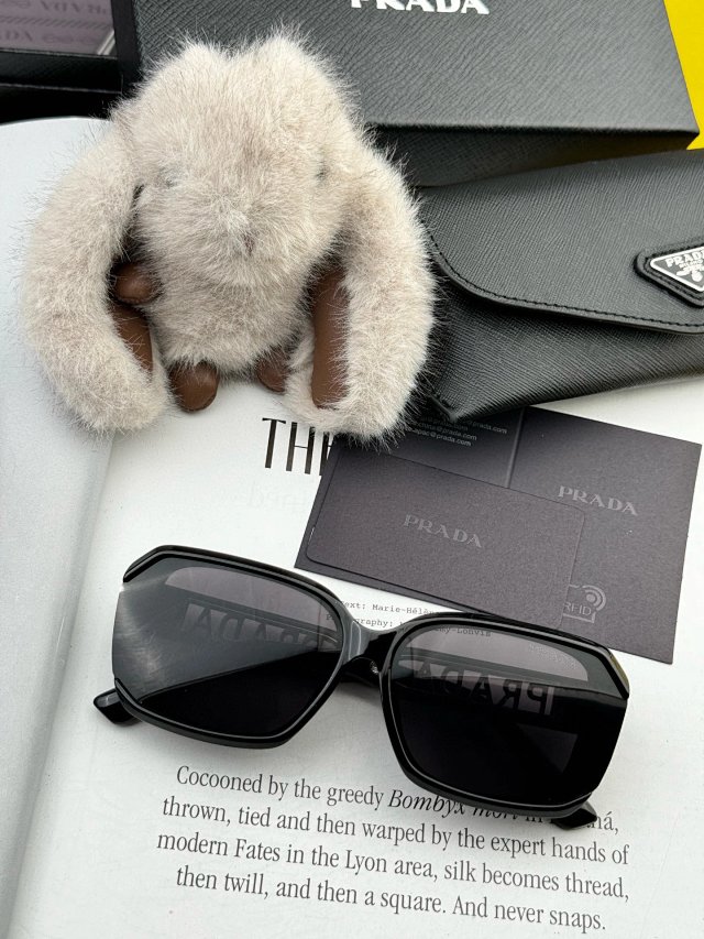 Prada Prada Black Rectangular Sunglasses Unisex UV Protection Luxury - Buy on Kakobuysheetfind