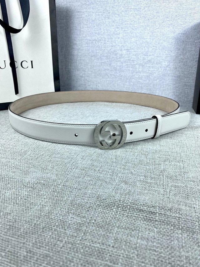 Gucci Gucci White Leather Belt Silver GG Buckle - Buy on Mulebuy Sheets