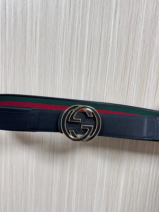 Gucci Gucci Black Leather Belt Gold GG Buckle - Buy on Mulebuy Sheets
