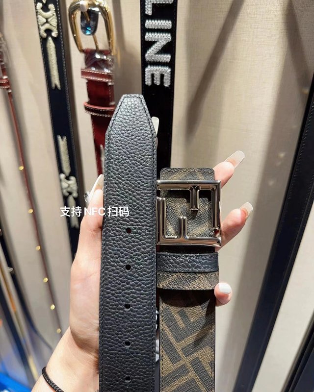 Fendi Fendi FF Reversible Leather Belt Brown Black Unisex - Buy on Mulebuy Sheets