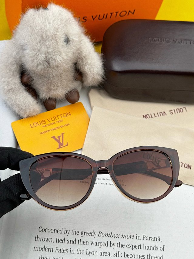  Louis Vuitton Louis Vuitton Retro Brown Cat Eye UV Sunglasses - Buy on Kakobuysheetfind