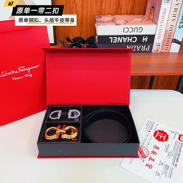 Salvatore Ferragamo Gancini Reversible Black Leather Belt