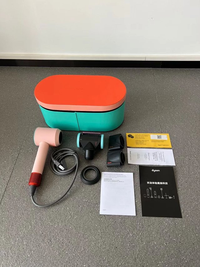 Dyson Dyson Supersonic Pink-Green Smart Hair Dryer Limited Edition - Buy on Mulebuy Sheets