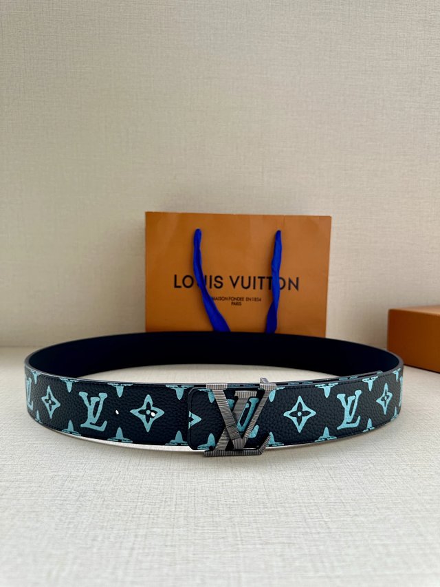 Louis Vuitton Monogram Black Blue Leather LV Buckle Belt
