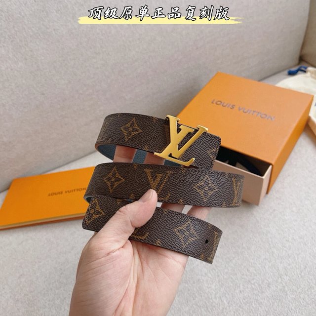 Louis Vuitton Monogram Leather Belt Gold Buckle