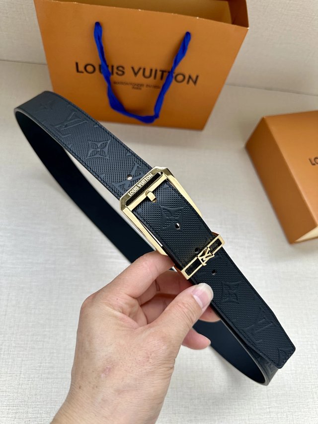 Louis Vuitton Black Monogram Leather Belt Gold Buckle