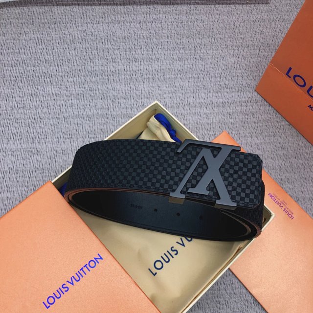 Louis Vuitton Louis Vuitton Damier Graphite Black Leather Belt - Buy on Mulebuy Sheets