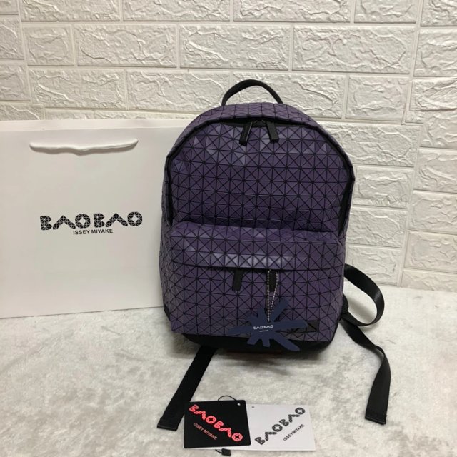  Issey Miyake Issey Miyake BAO BAO Purple Geometric Backpack - Buy on Kakobuysheetfind