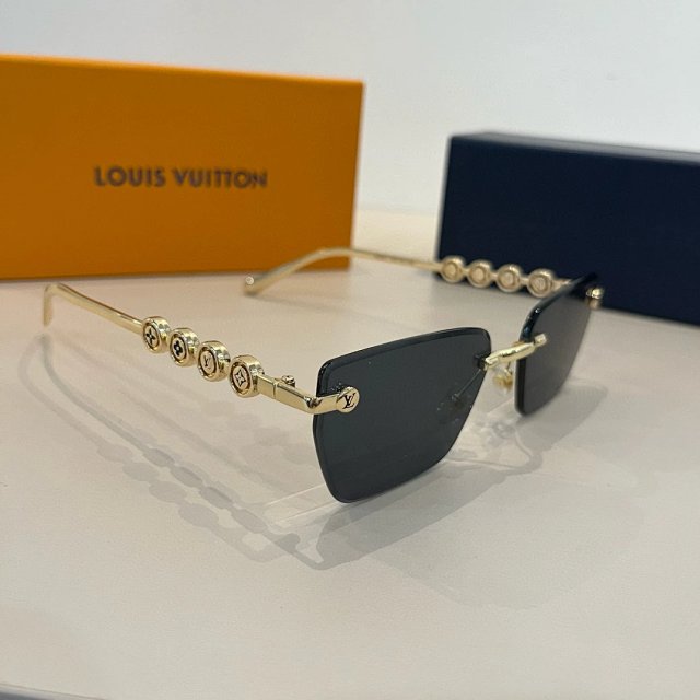 Louis Vuitton Louis Vuitton Gold Rimless Black Lens Sunglasses - Buy on Kakobuysheetfind