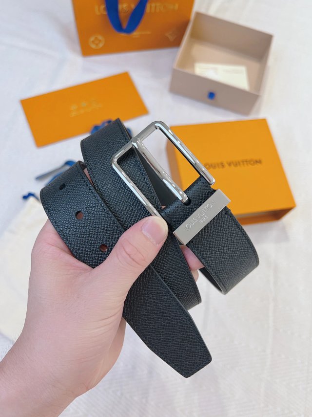Louis Vuitton Louis Vuitton Men Black Leather Belt Silver Buckle - Buy on Mulebuy Sheets