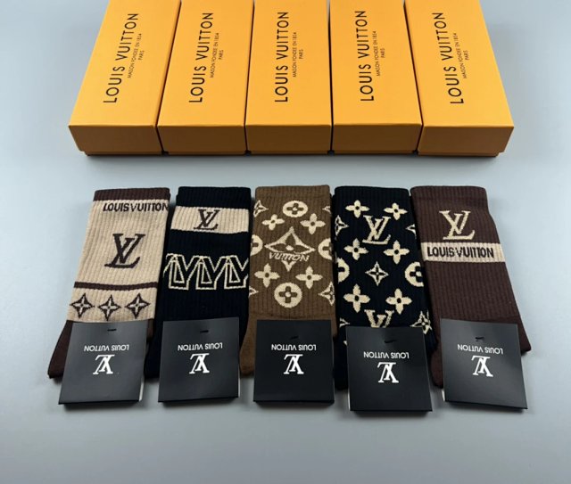 Louis Vuitton Louis Vuitton Monogram Beige Brown Mid Calf Socks - Buy on Kakobuysheetfind