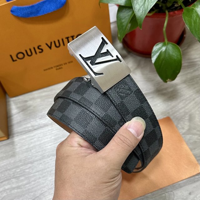 Louis Vuitton Damier Graphite Leather Men Belt