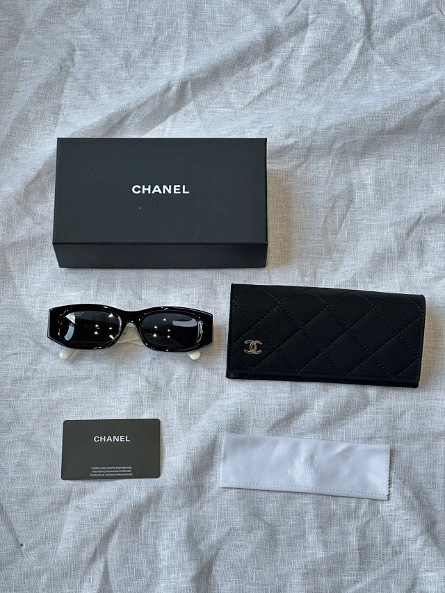 Chanel Chanel Classic Black Rectangular Unisex Sunglasses UV Protection - Buy on Kakobuysheetfind
