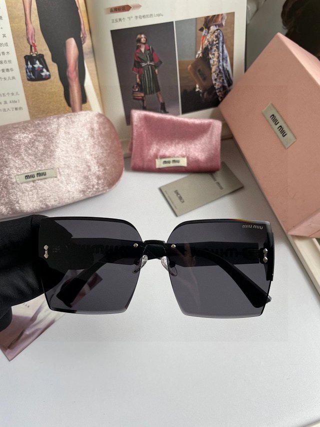 Miu Miu Miu Miu Black Square Women Sunglasses UV Protection - Buy on Kakobuysheetfind