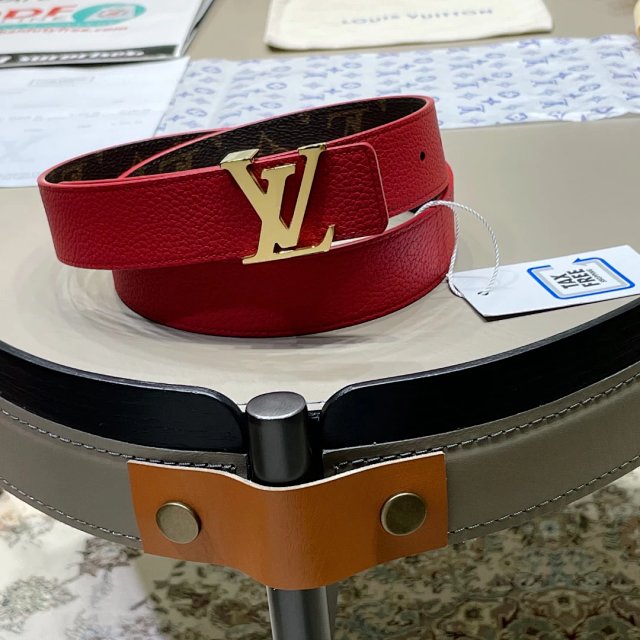 Louis Vuitton Louis Vuitton Red LV Leather Reversible Belt - Buy on Mulebuy Sheets