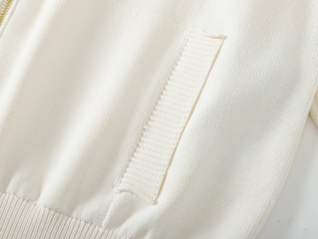 Zip Collaboration Color-Block Sweater photo 5