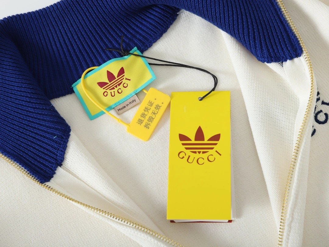 Zip Collaboration Color-Block Sweater photo 8