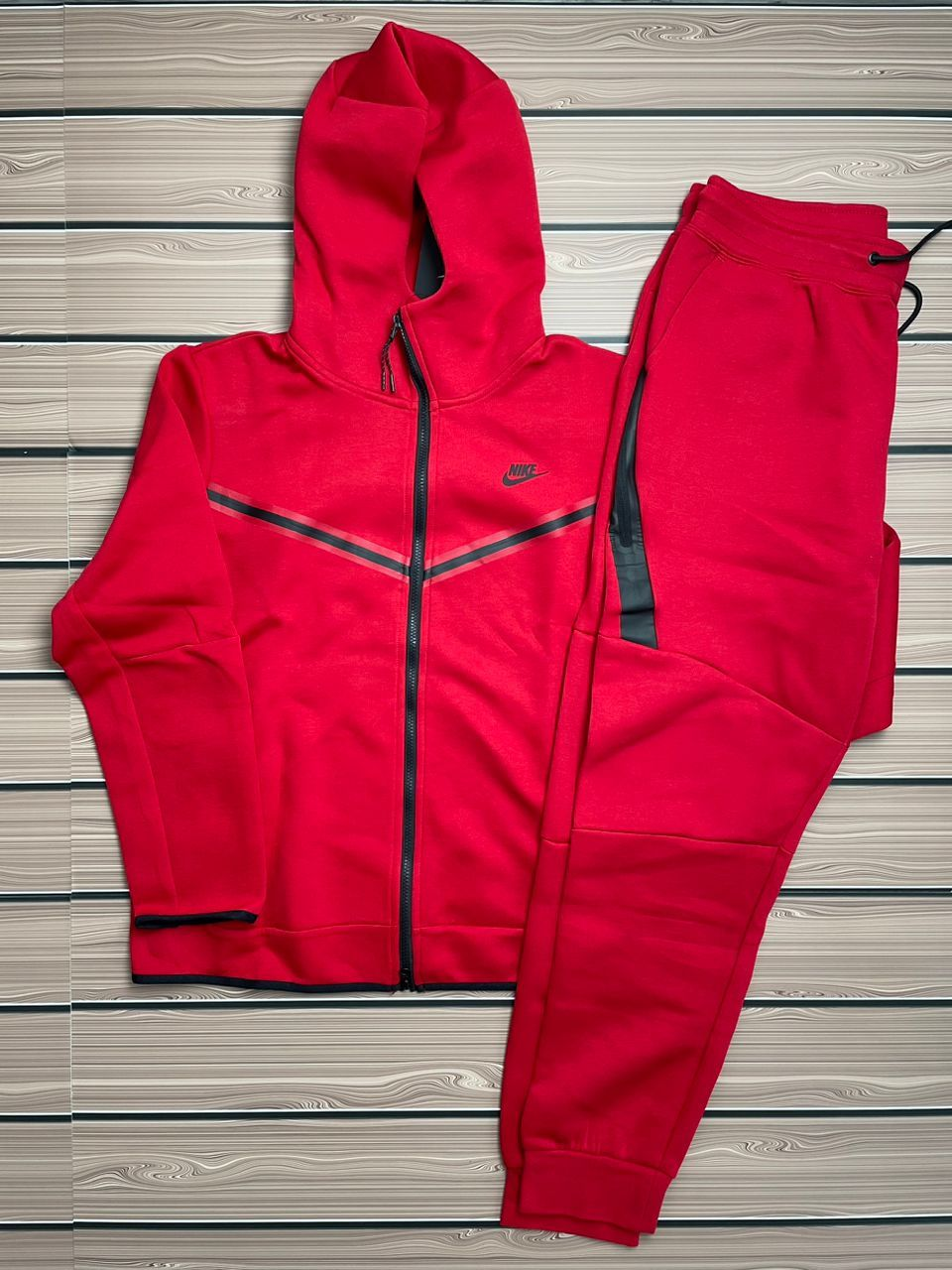 Embroidered Knit Tracksuit photo 8