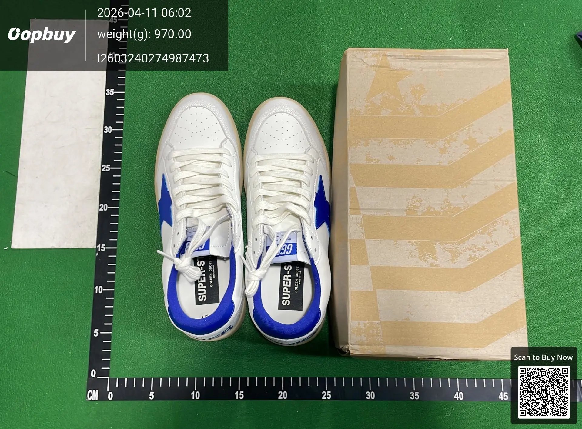 Xx low-top dirty shoes