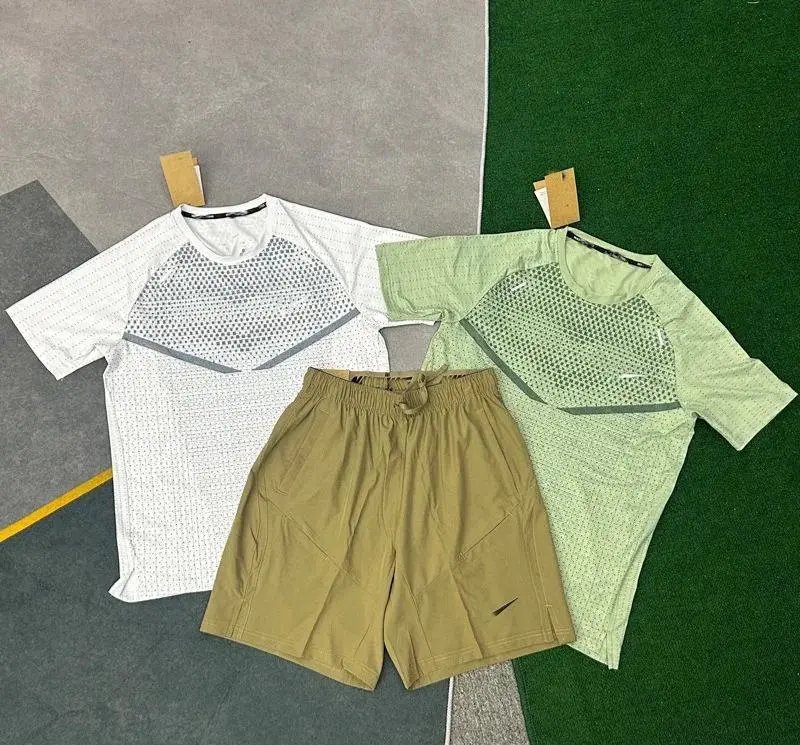 Nike Matching Sets Short-Sleeve Running T-Shirt and Shorts Set image 3