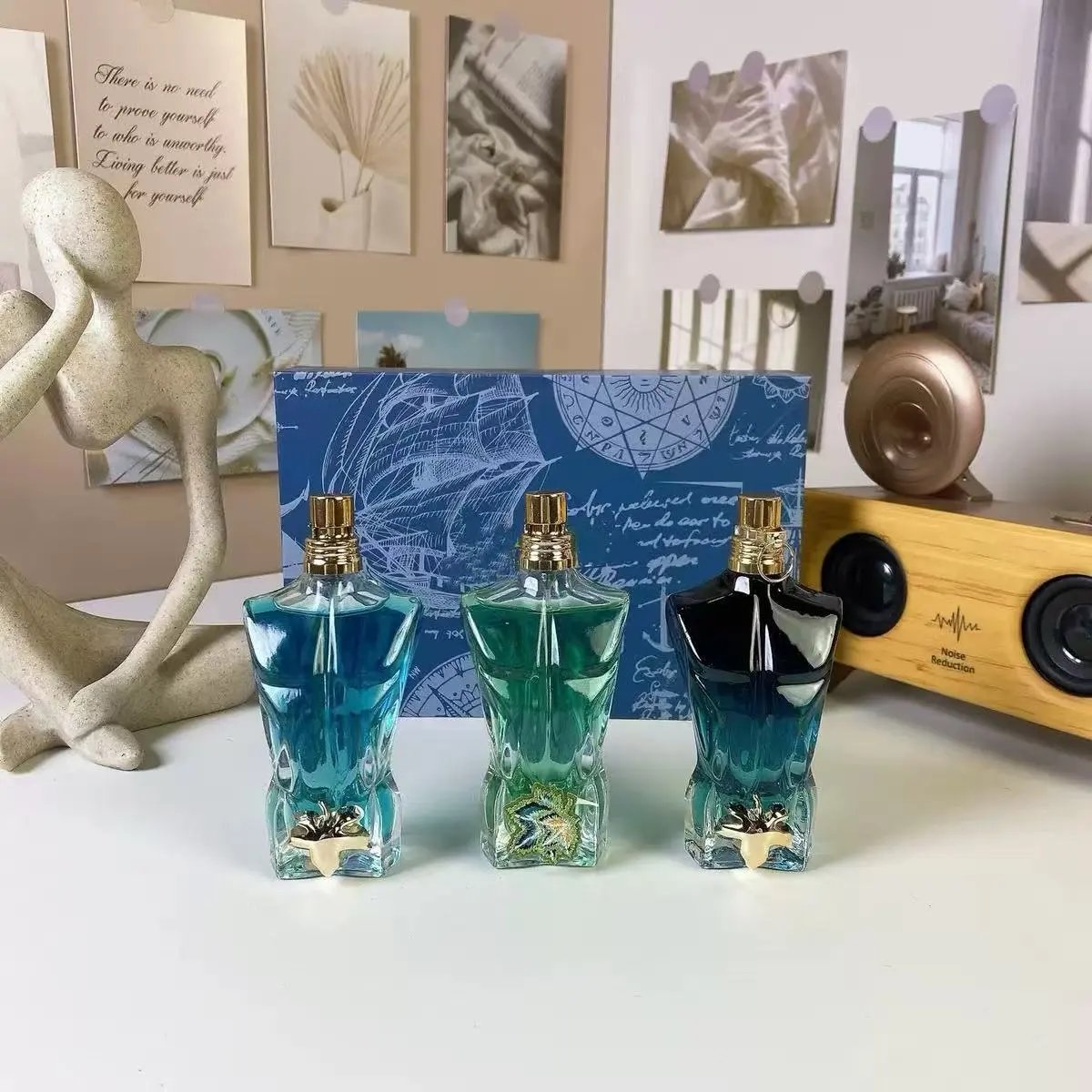 Chanel Bleu de Chanel Eau de Parfum Pour Homme Perfume - 4