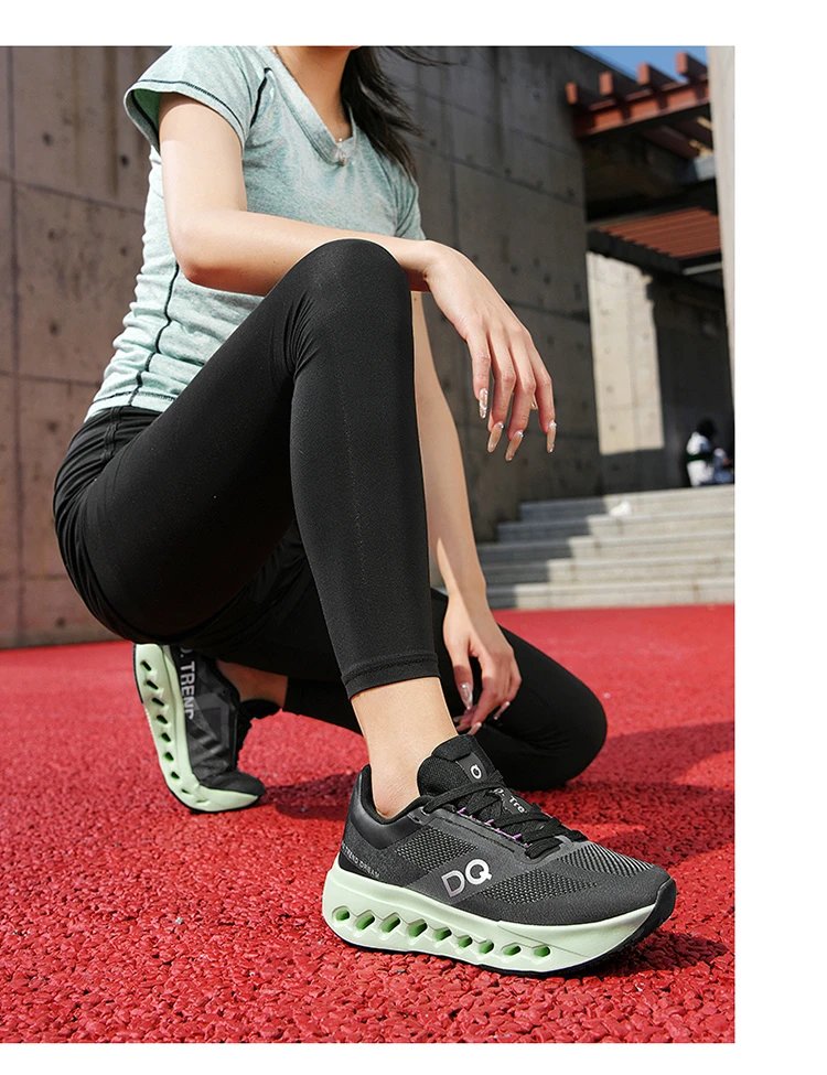 On Running Cloudmonster M.D. Trend Black Green Sneakers Running Shoes - 15