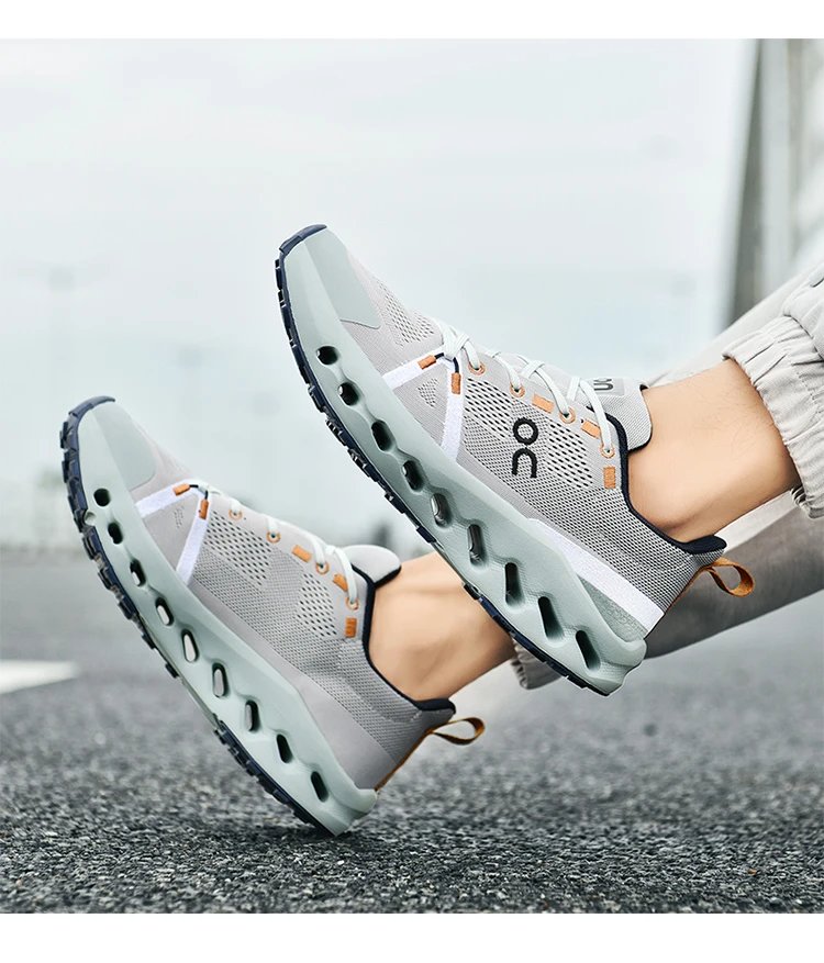 On Cloudmonster White / Black Running Shoes - 19
