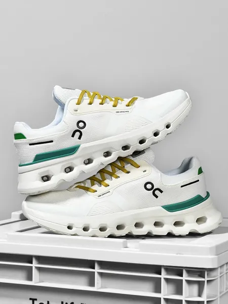 On Cloudmonster White / Black Sneakers Running Shoes - 26