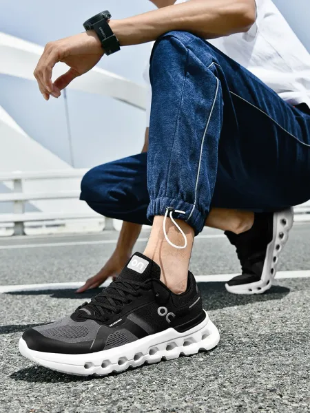 On Cloudmonster White / Black Sneakers Running Shoes - 4