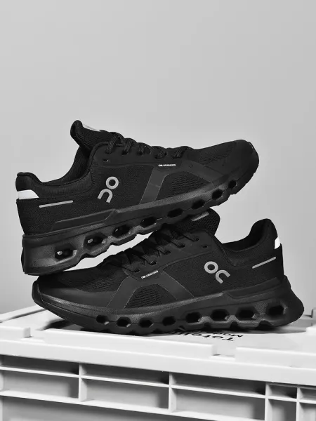 On Cloudmonster White / Black Sneakers Running Shoes - 22