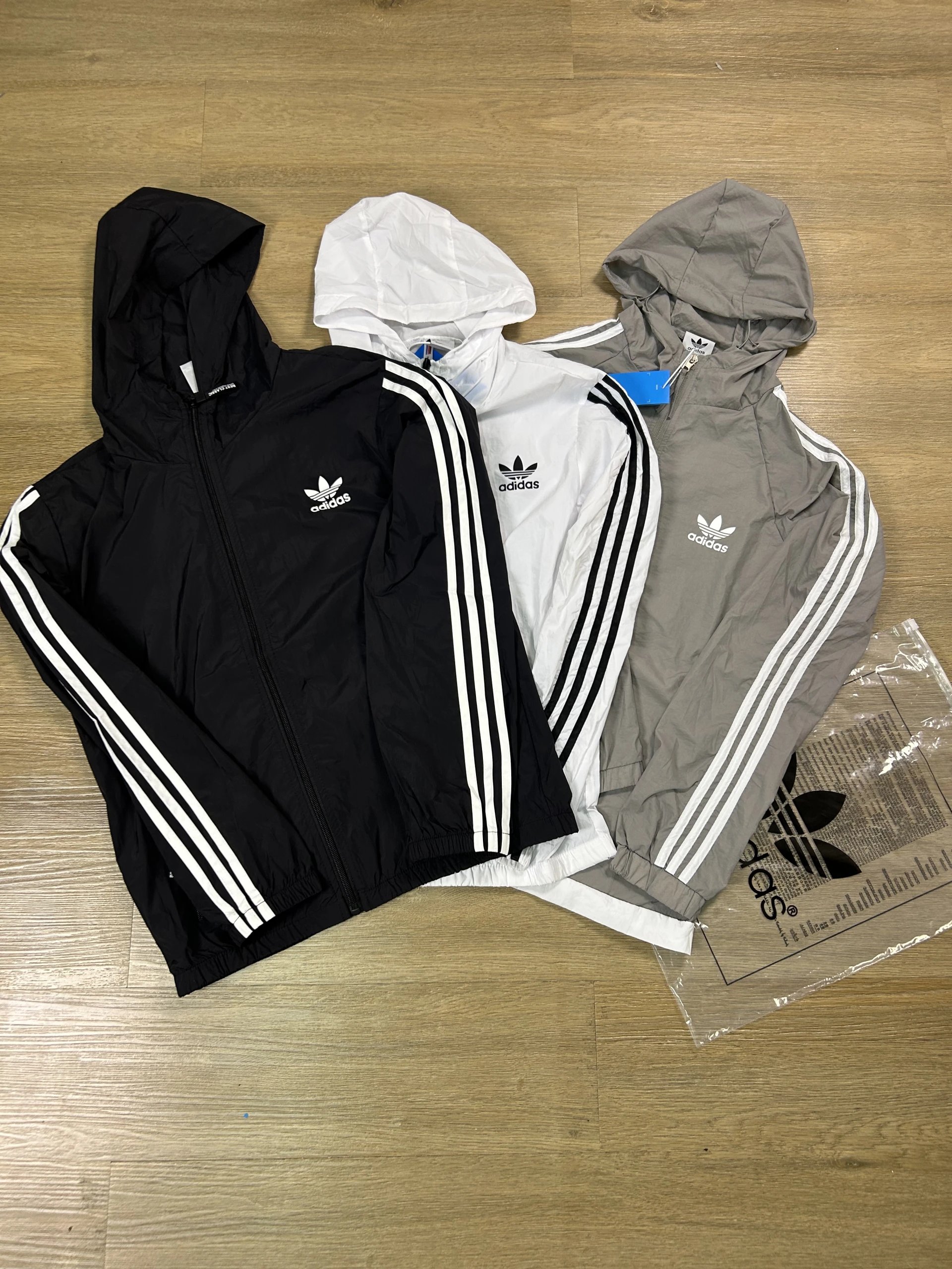 Adidas Three-Label UV Protection Jacket - Lightweight Breathable Outdoor Sports Unisex Windbreaker for Men and Women (Special Sale, In Stock)