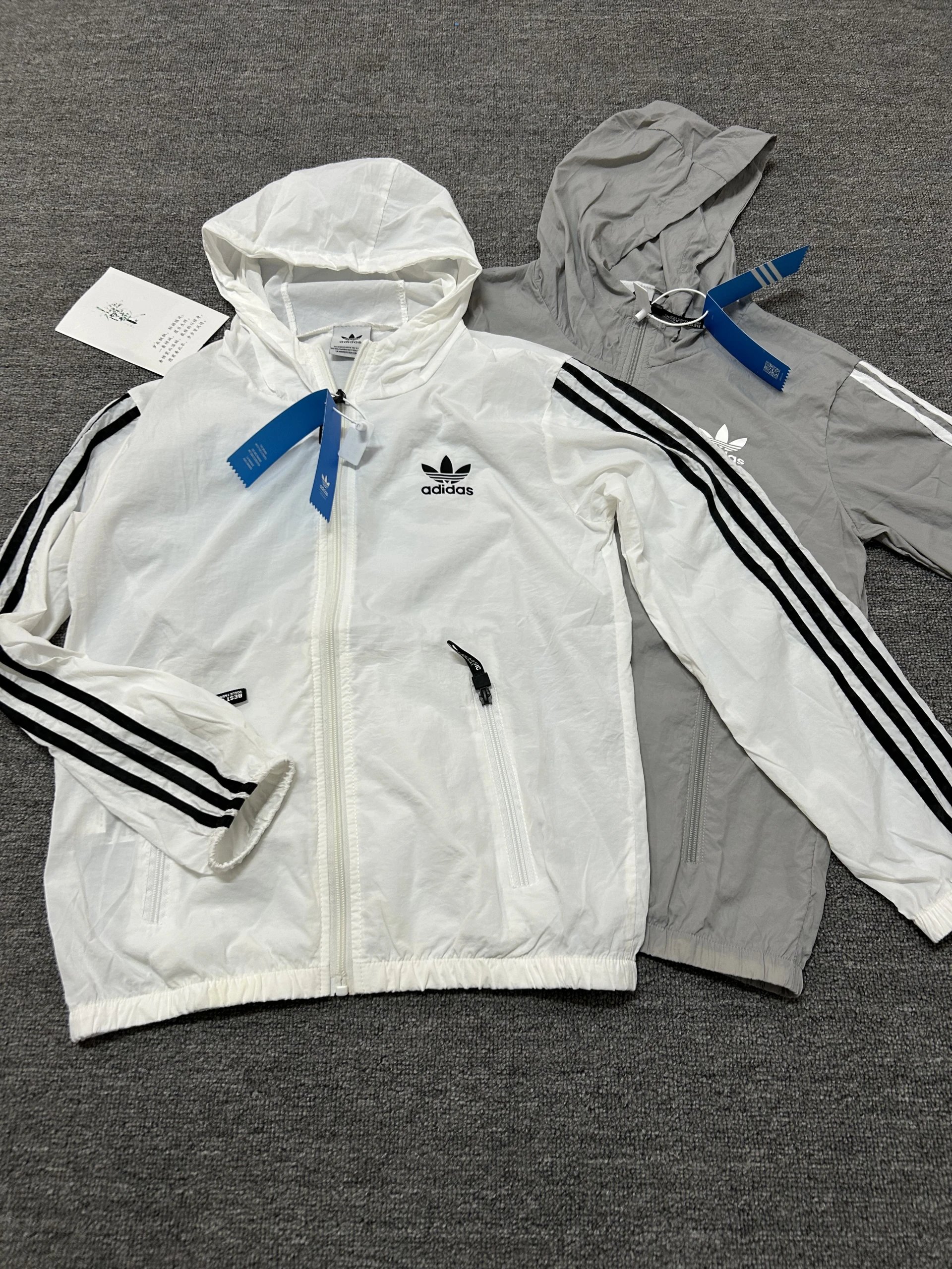 【特价 冲销量 】三叶草防晒衣 最顶版本 复古锦纶冰丝防晒衣  随意对比 细节和质感无敌 男女同款 现货  颜色最全  当天发！