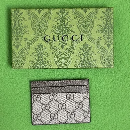 2-GUCCI card bag