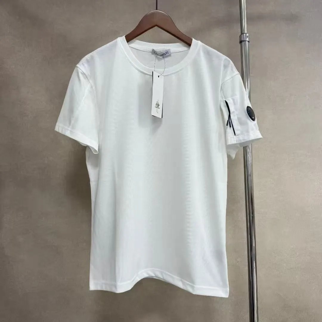 Burberry T-Shirts Short-Sleeve Equestrian Knight Graphic — c.p.-5