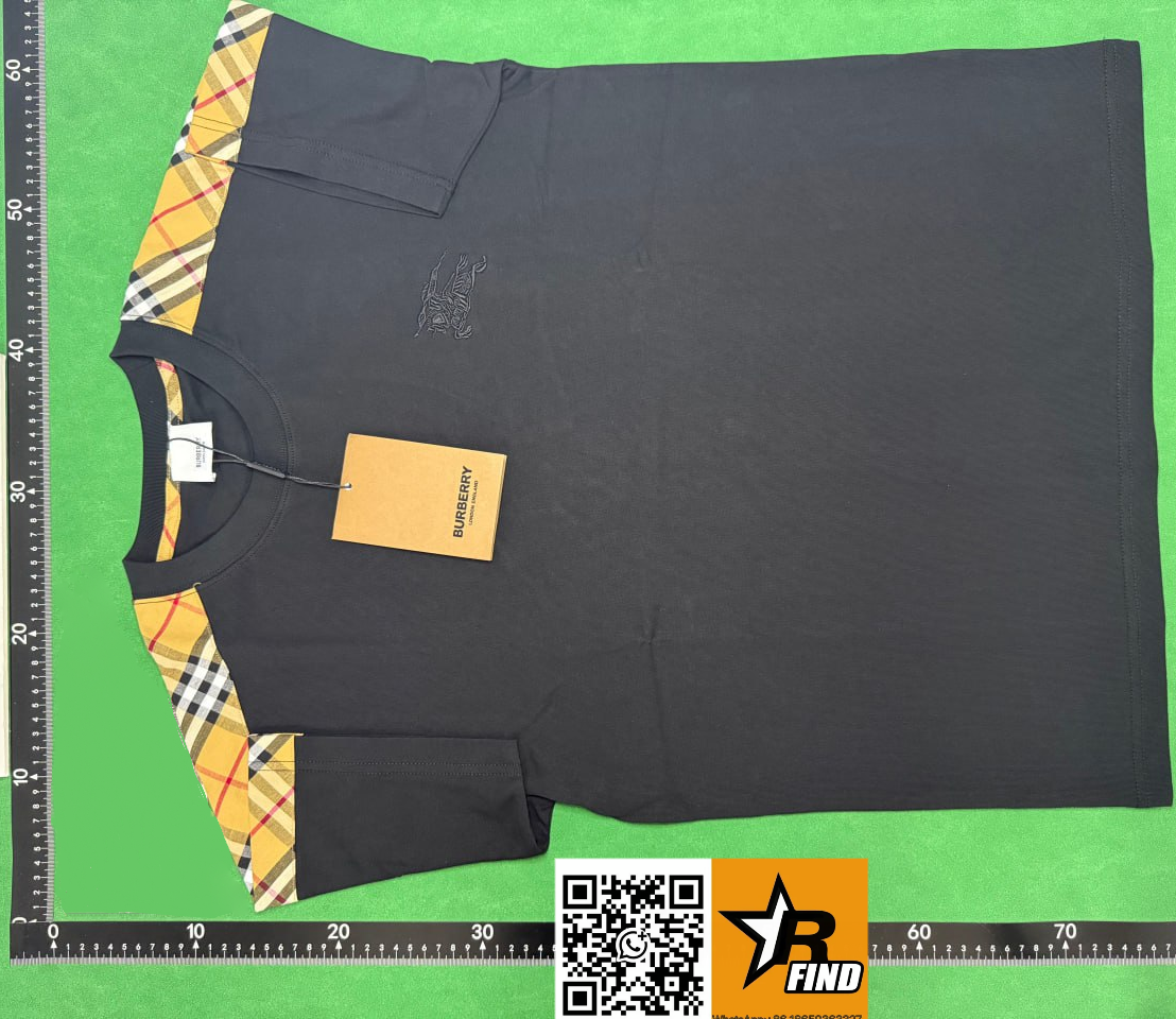 Burberry T-Shirts Short-Sleeve Equestrian Knight Graphic image 2