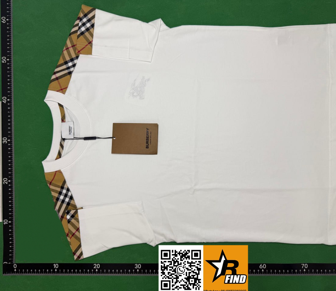 Burberry T-Shirts Short-Sleeve Equestrian Knight Graphic — Burberry -14