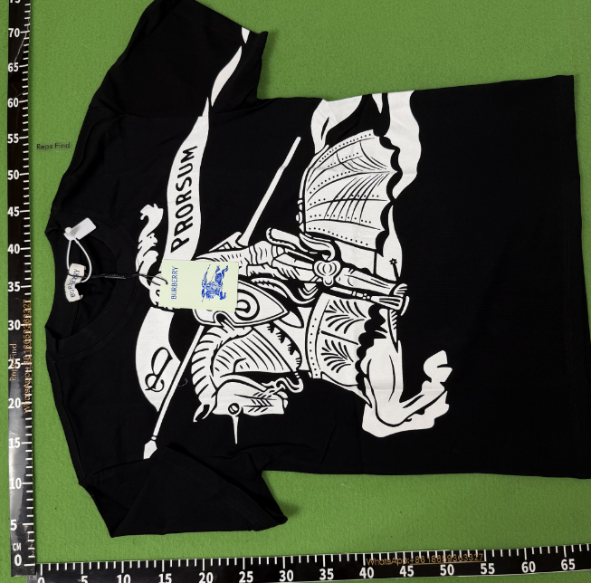 Burberry T-Shirts Short-Sleeve Equestrian Knight Graphic — Burberry-003 [High Quality]