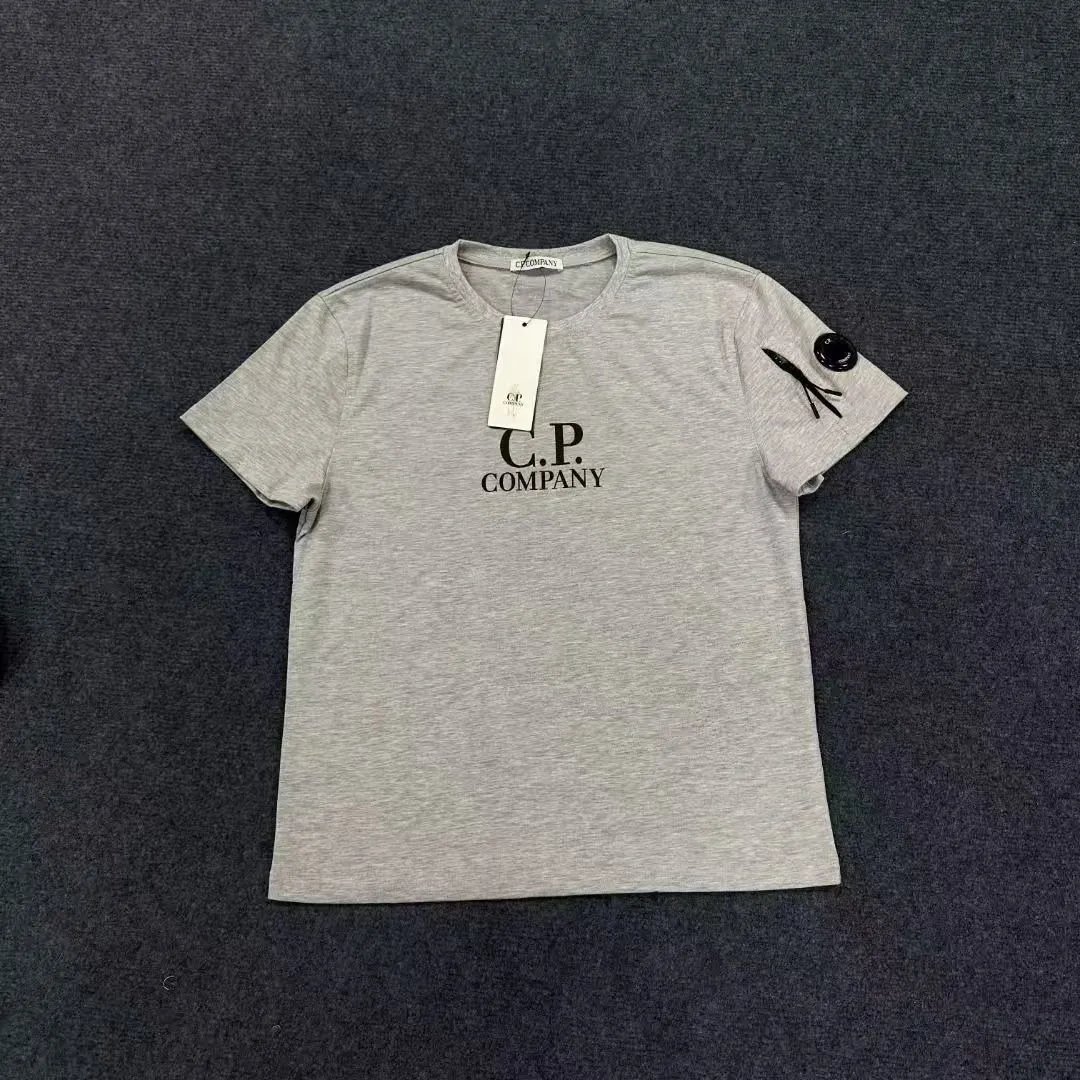 Burberry T-Shirts Short-Sleeve Equestrian Knight Graphic — c.p.-3