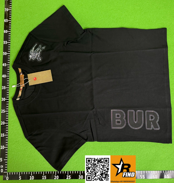 Burberry T-Shirts Short-Sleeve Equestrian Knight Graphic image 9