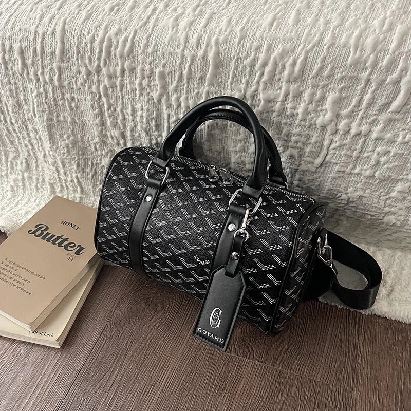 Pillow Bag - Black [Size 15 * 25 * 11]