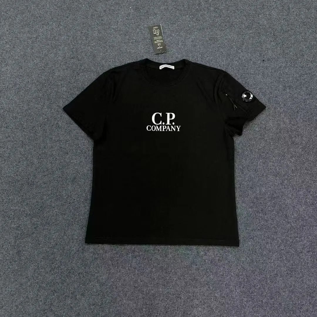 Burberry T-Shirts Short-Sleeve Equestrian Knight Graphic — c.p.-2