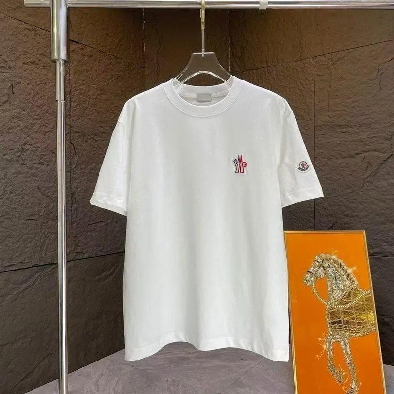 Burberry T-Shirts Short-Sleeve Equestrian Knight Graphic — Moncler-3