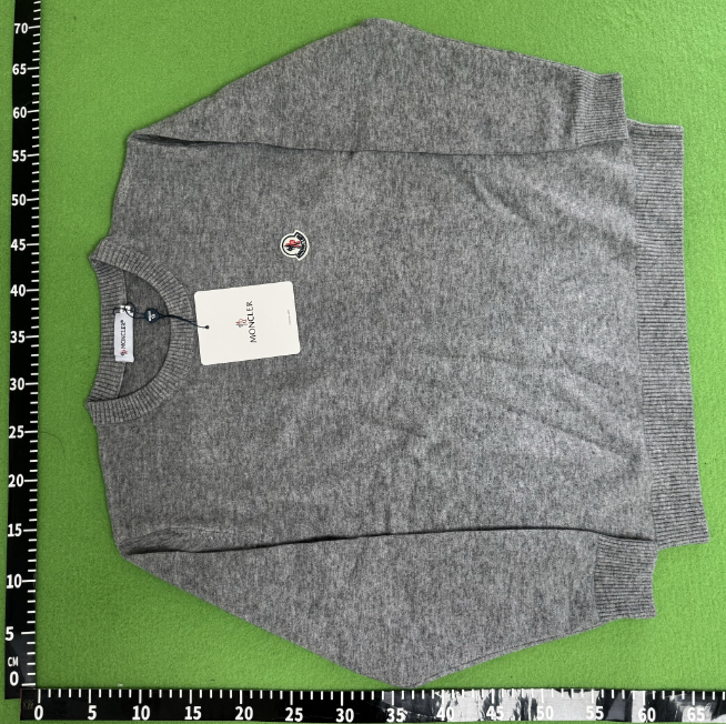 Moncler Sweater - 1