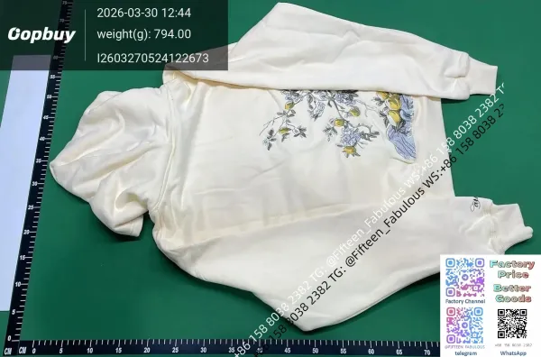 Design Cherry Blossom Print Hooded Jacket White Outerwear - 32