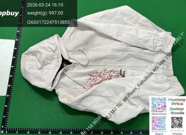 Design Cherry Blossom Print Hooded Jacket White Outerwear - 37