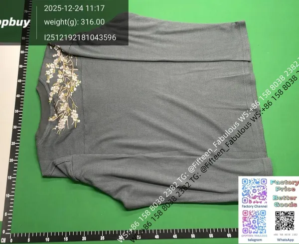Design Cherry Blossom Print Hooded Jacket White Outerwear - 82