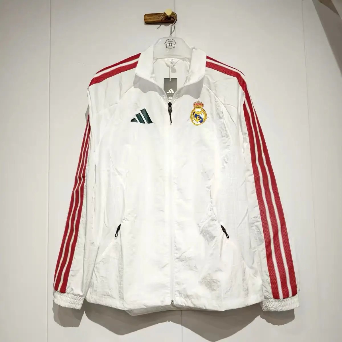 2026 Real Madrid White Zipper Windbreaker