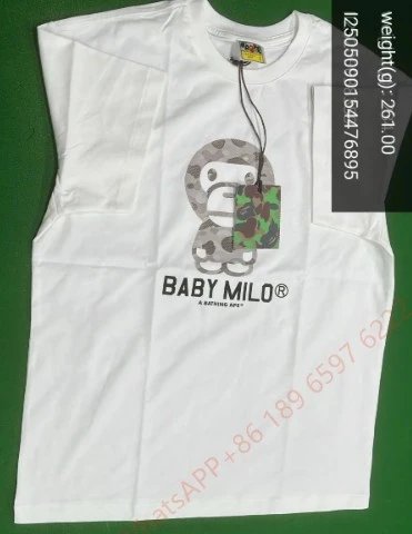 D115 White Gray